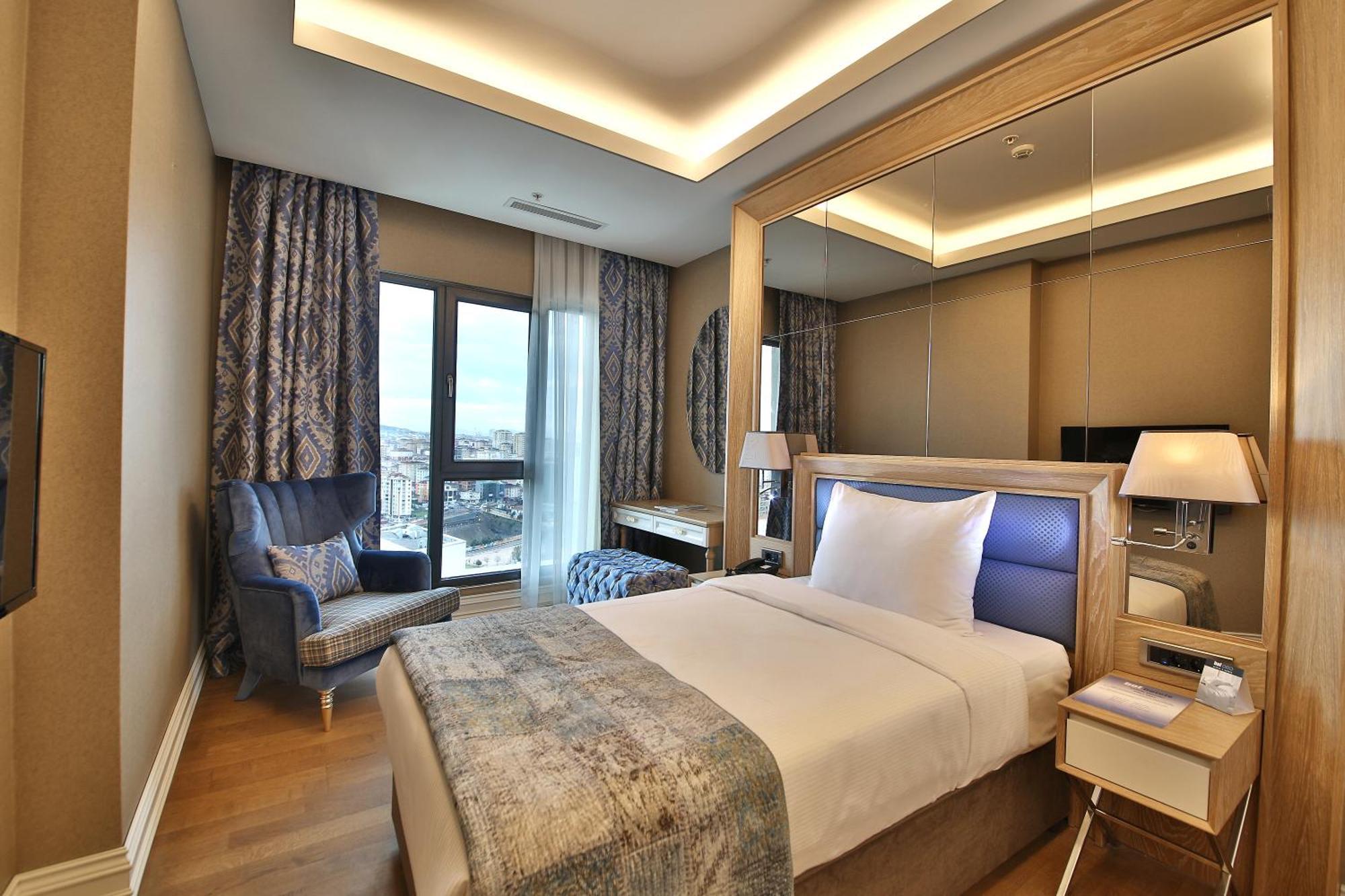 Bof Hotels Ceo Suites Atasehir Istambul Exterior foto